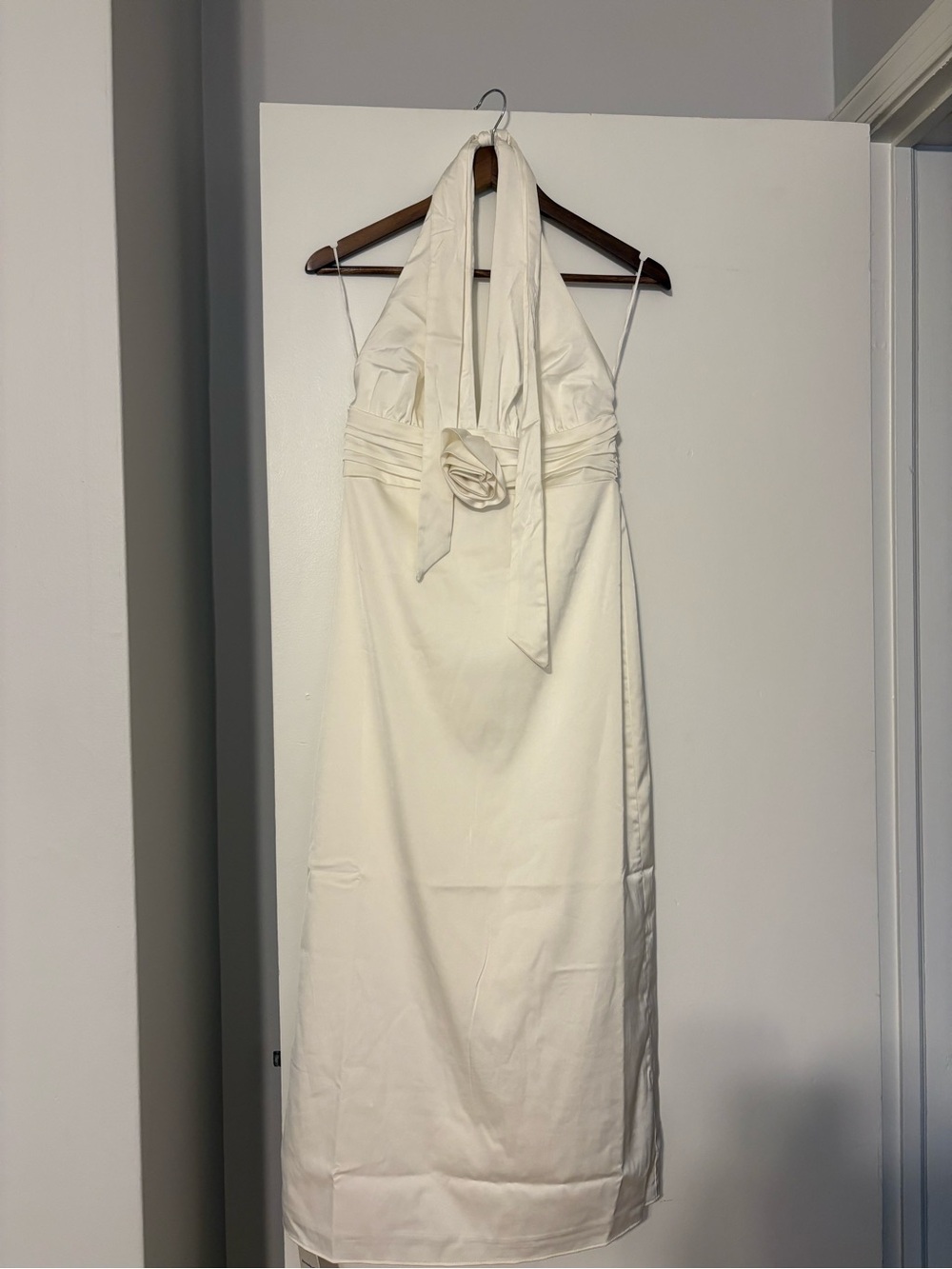 Abercrombie & Fitch Ivory Strapless Halter Dress with Rosette